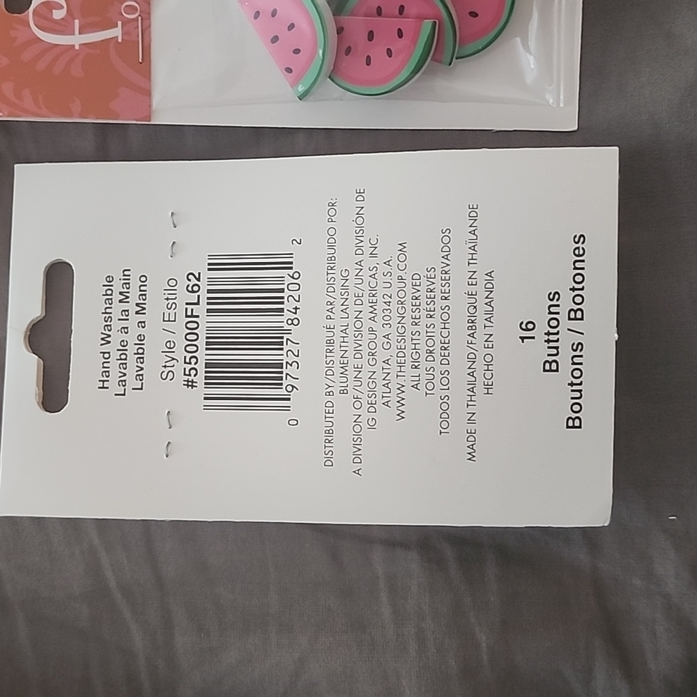 Watermelon buttons - Picture 2 of 2